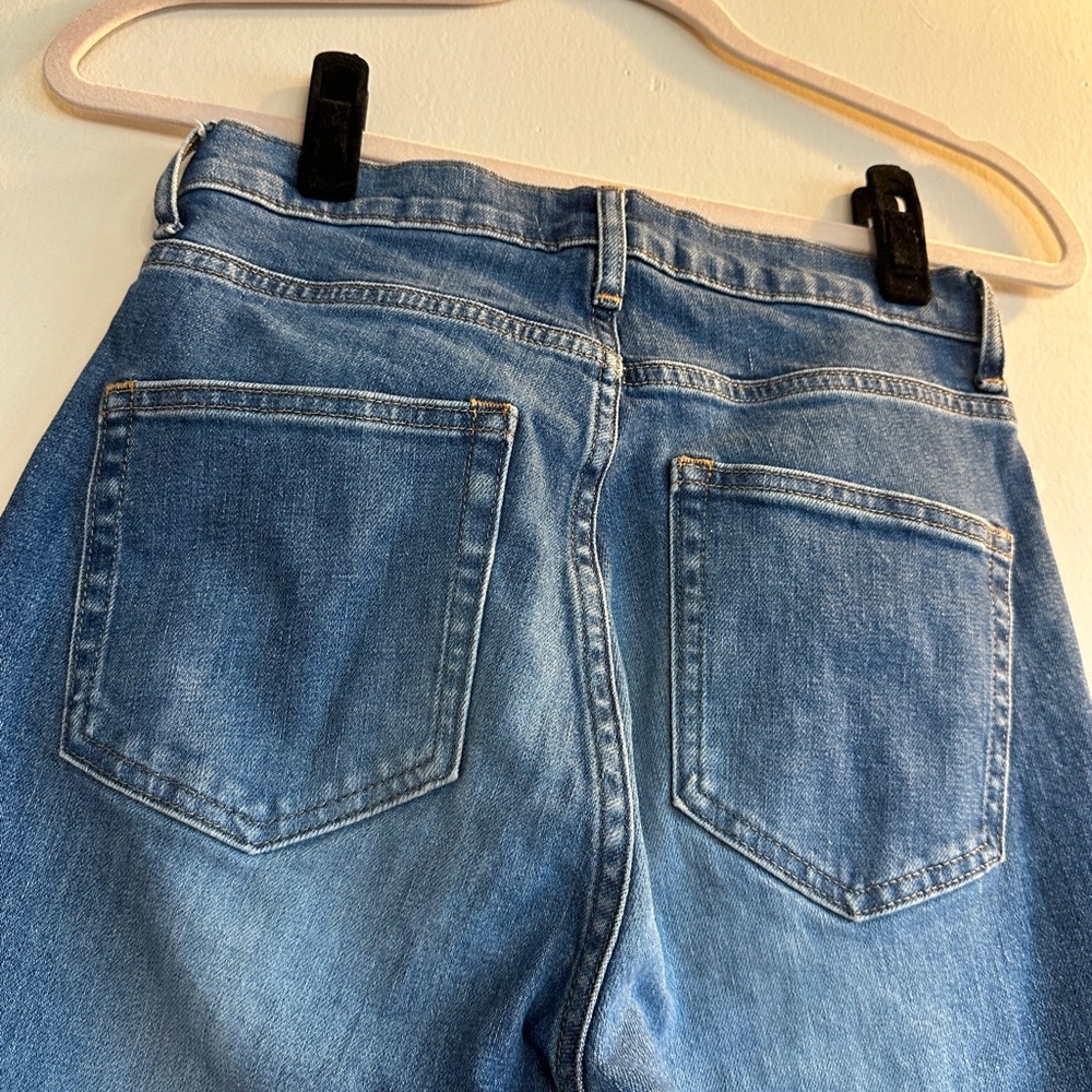 Everlane Classic Blue Women's Cropped Jeans - Picture 4 of 8